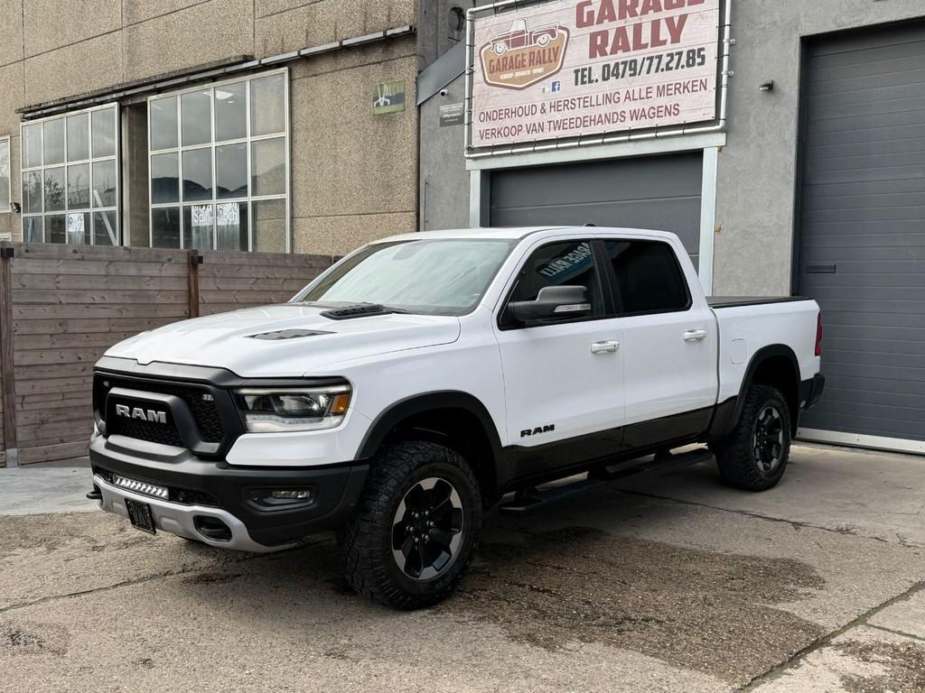 Dodge Ram 1500 4X4 Rebel €36.360 excl. BTW (bj 2019), Auto's, Automaat, Gebruikt, 295 kW, Parkeersensor