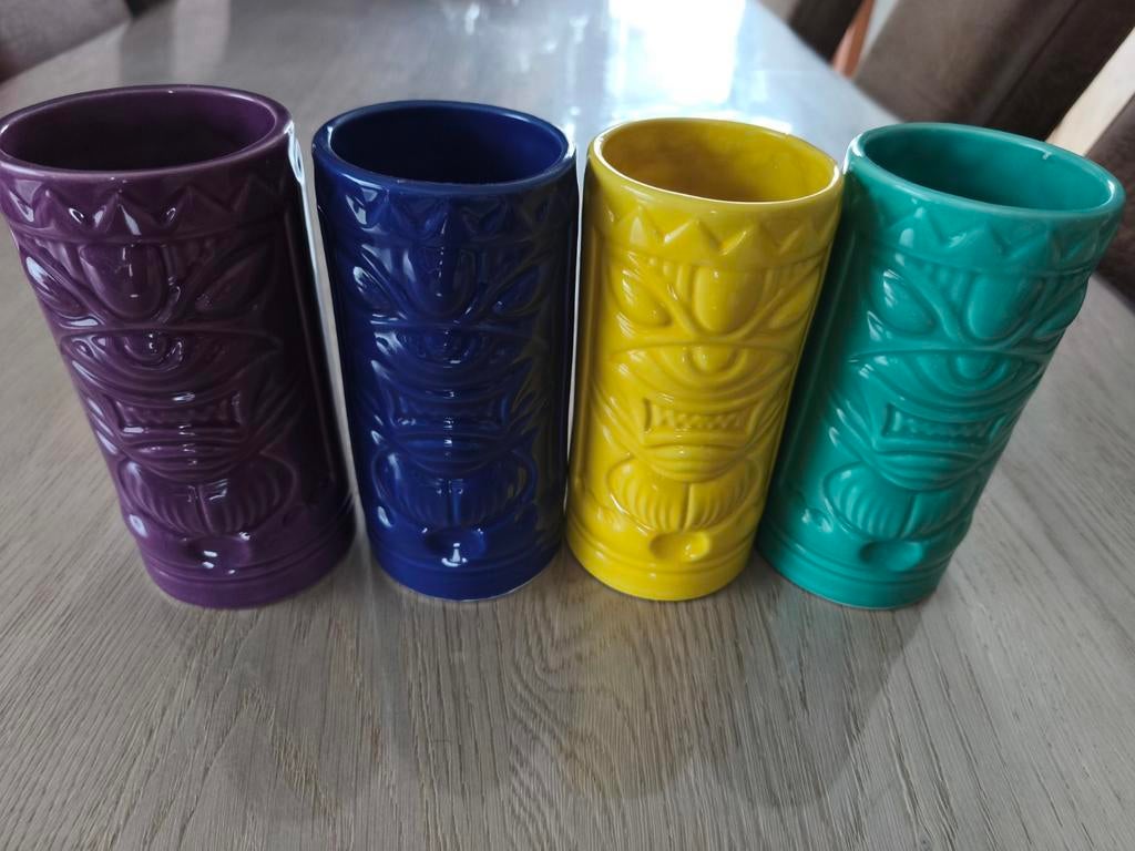 Tiki drinkbekers, Ophalen