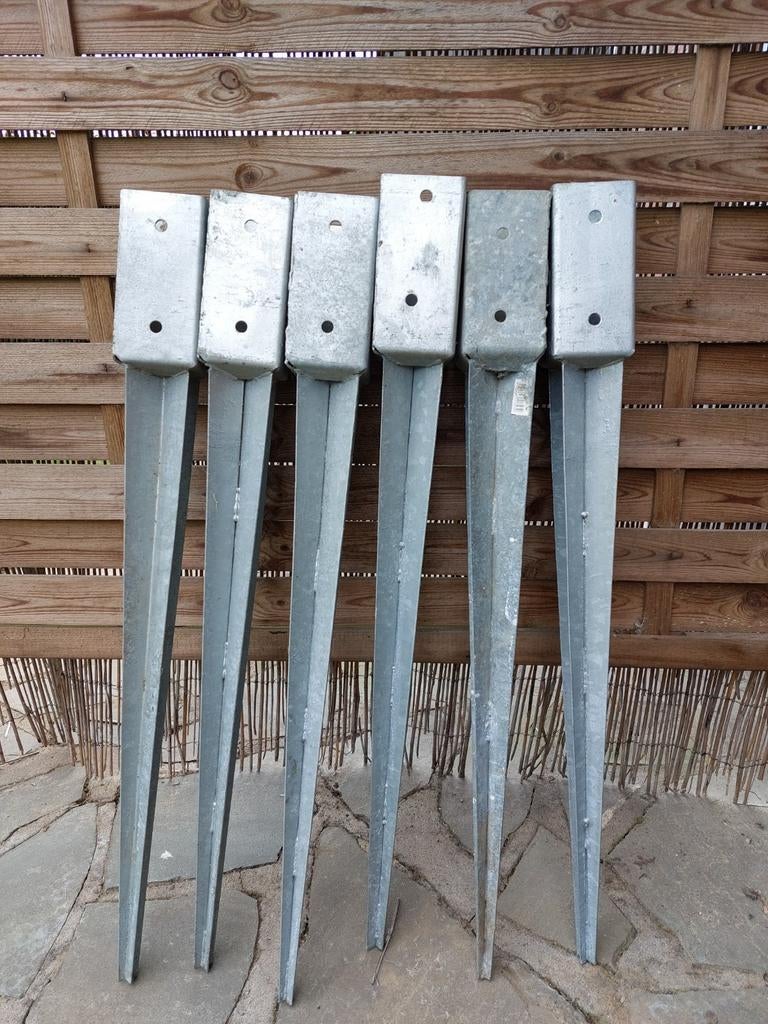 6 gegalvaniseerde grondankers, Ophalen, Nieuw