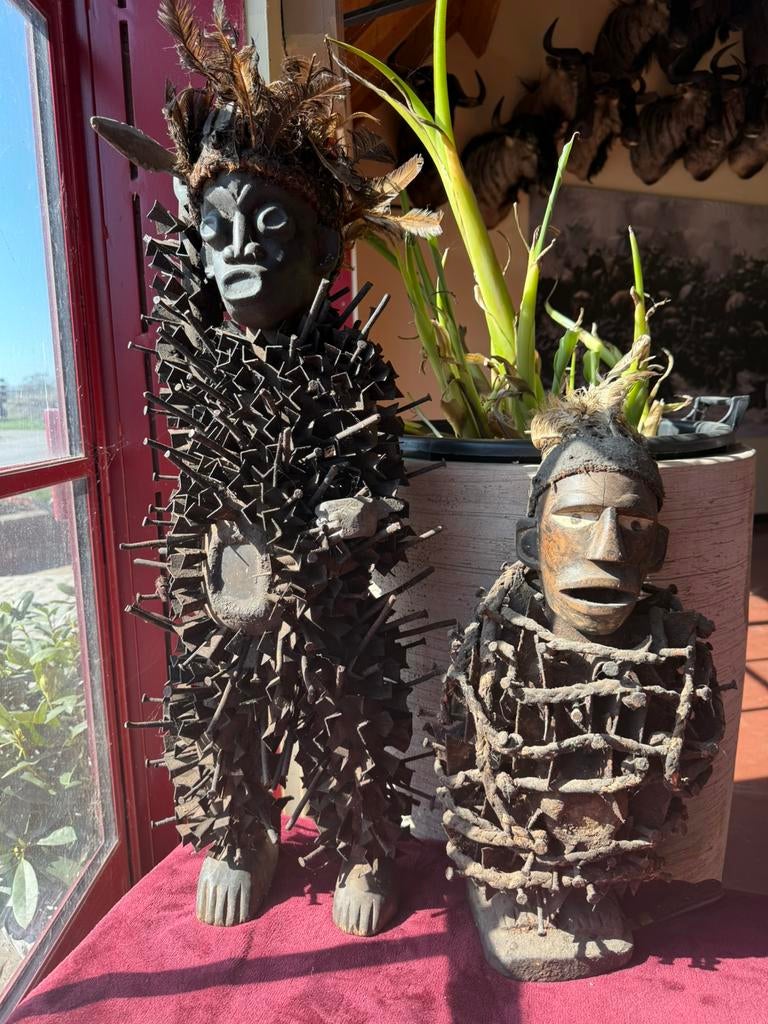 Exclusieve oude authentieke Afrikaanse Kunst beelden, Ophalen