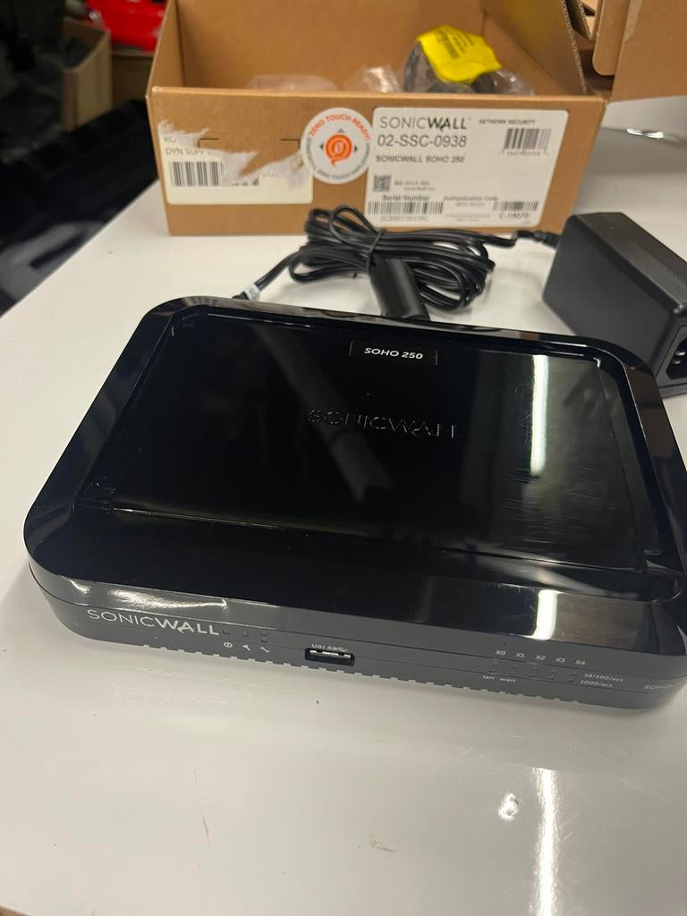 Firewall Sonicwall SOHO 250, Computers en Software, Ophalen of Verzenden