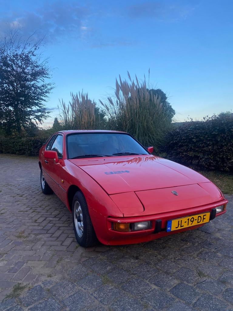 Porsche 924 1980 2.0  – Klassieke coupé met potentie  NL, Autos, Porsche, Rouge, Boîte manuelle, Noir, Particulier