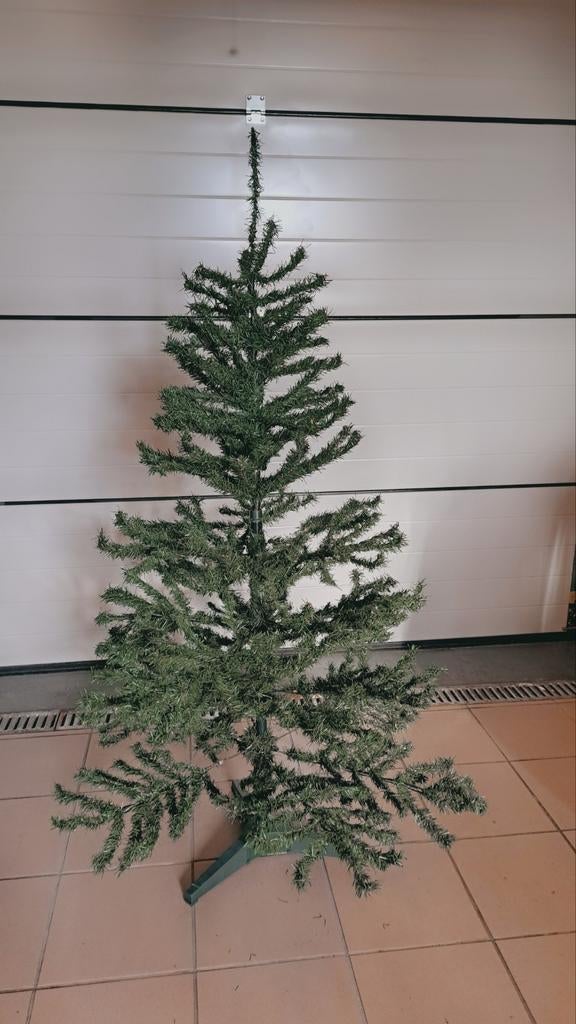 Kunstspar 1,50 m.+ decoratie, Ophalen