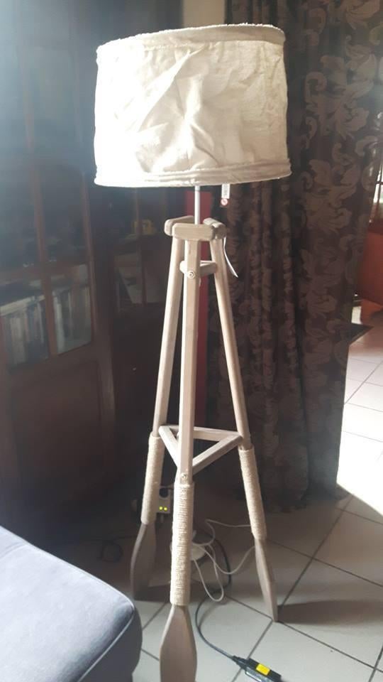 Lampe sur pieds en forme de rame en bois naturel J-line, Maison & Meubles, Comme neuf, Cottage, Bois, 150 à 200 cm