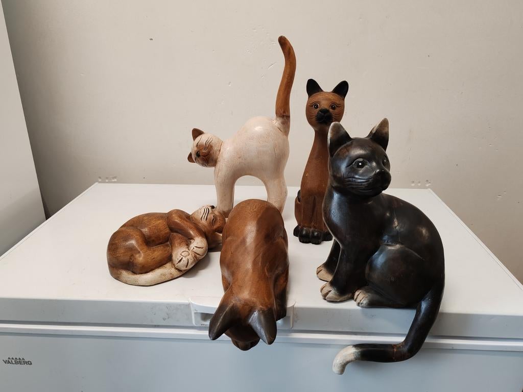 Prachtige set van 5 handcarved Houten katten, Antiek en Kunst, Ophalen