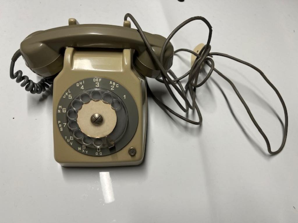 Téléphone à cadran, Télécoms, Téléphones fixes | Filaires, Enlèvement, Utilisé, Avec cadran rotatif