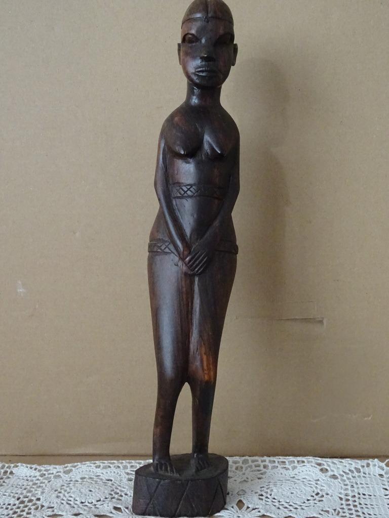 Statue africaine statue indigène femme nue 36cm vintage 1960, Enlèvement ou Envoi