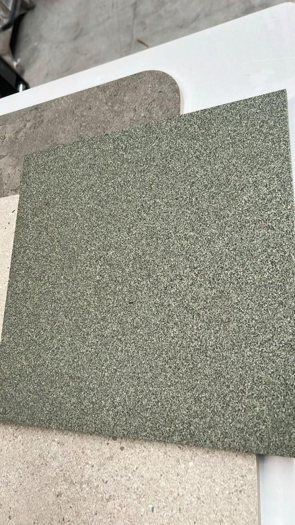 Te koop keramische tegels, Doe-het-zelf en Bouw, Tegels, Ophalen, Keramiek, Zo goed als nieuw, 20 tot 40 cm