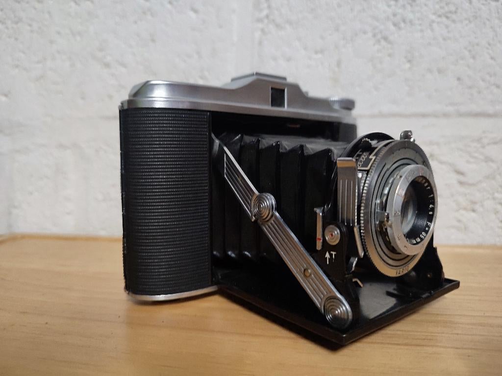 Agfa Isolette camera met leren etui, Ophalen, 1960 tot 1980, Fototoestel