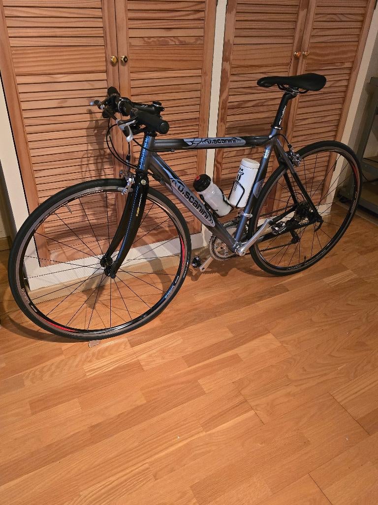 Race Fiets van het merk U.Scanini, Vélos & Vélomoteurs, Autres marques, 10 à 15 vitesses, Enlèvement ou Envoi, Aluminium