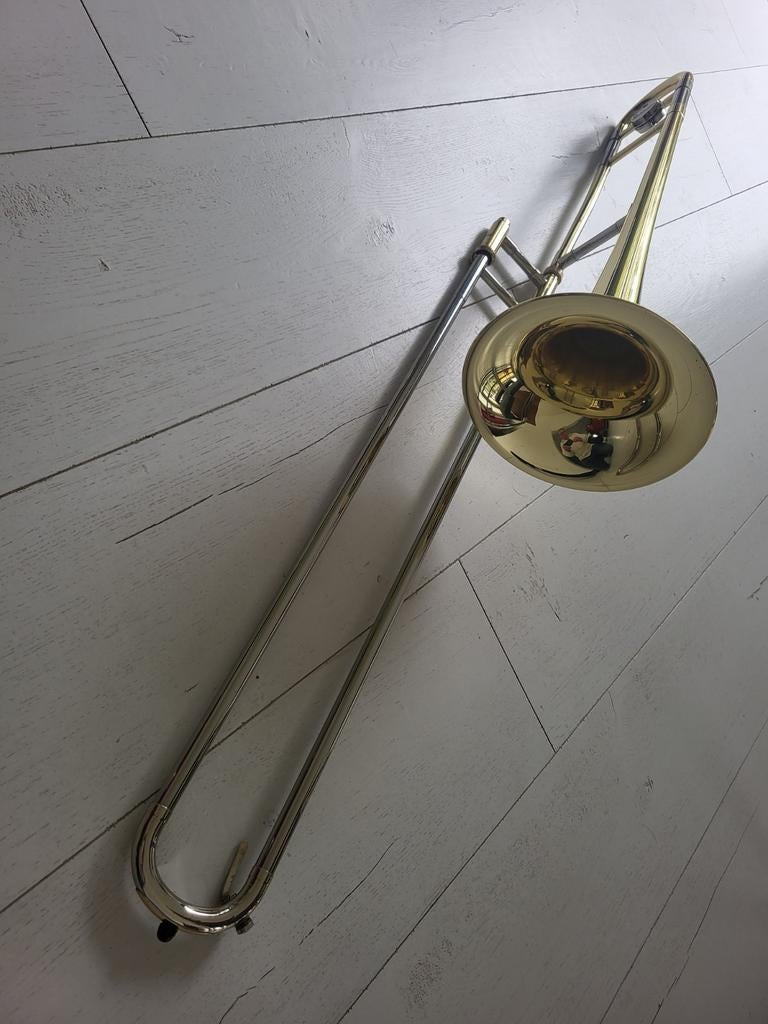 Yamaha ysl 354 tenor trombone als nieuw, Musique & Instruments, Instruments à vent | Trombones, Enlèvement ou Envoi, Comme neuf