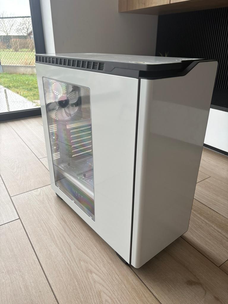 NZXT H440 computer tower, Computers en Software, Computerbehuizingen, Ophalen, Gebruikt