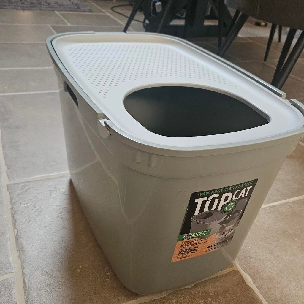 Hop in kattenbak, Ophalen