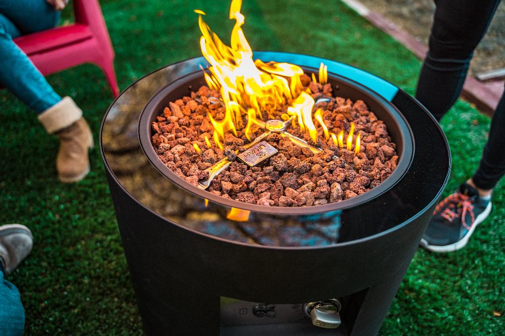 gasvuur met bluetooth speaker met dansende vlammen en hoes, Ophalen, Gebruikt