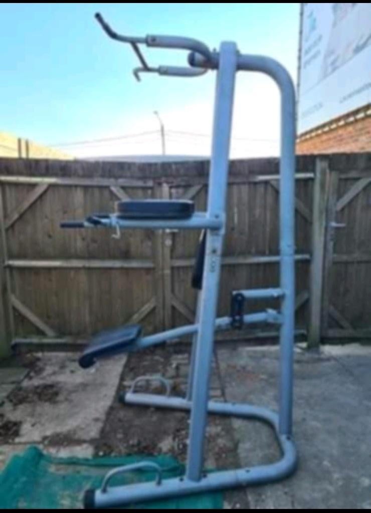 Power tower fitness toestel, Ophalen