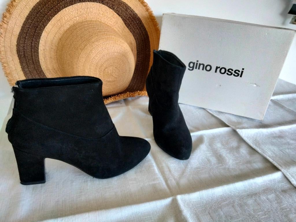 GINO ROSSI Zwarte suède laarzen Maat: 36, Kleding | Dames, Schoenen, Zo goed als nieuw, Lage of Enkellaarzen, Zwart, Ophalen of Verzenden