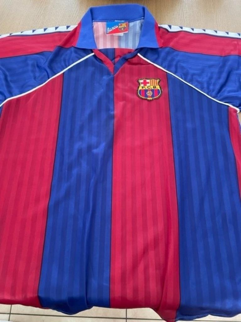 MAILLOT DE FOOTBALL DE BARCELONE, Sports & Fitness, Football, Taille XL, Enlèvement, Comme neuf, Maillot