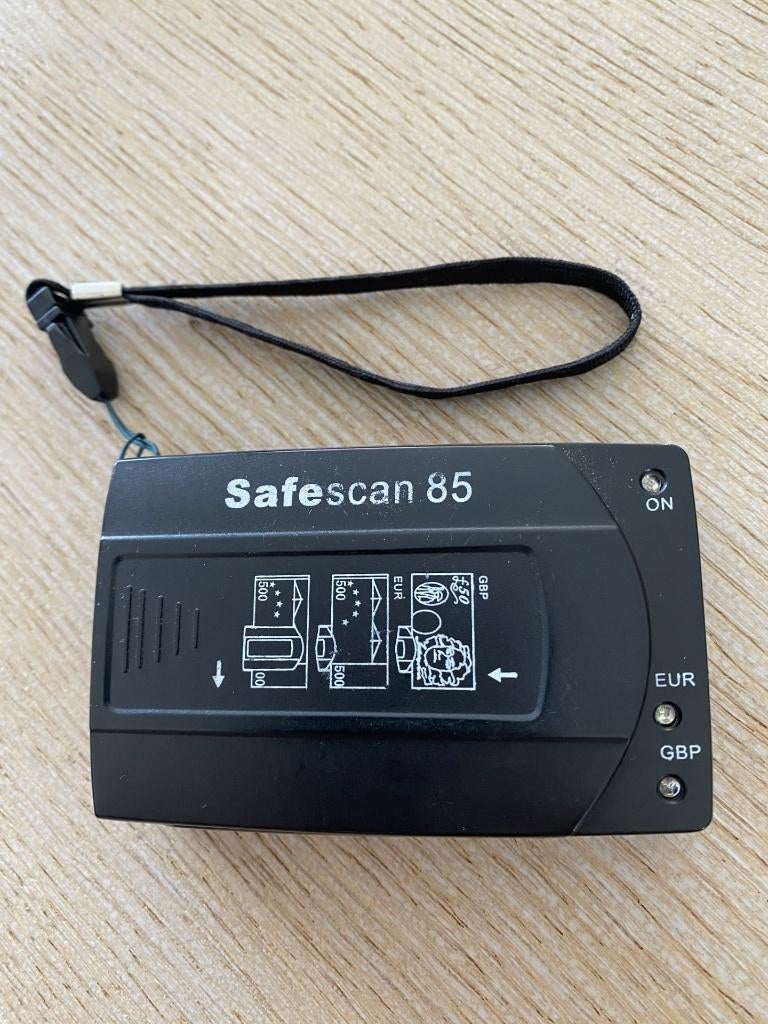 Détecteur de faux billets Safescan 85 automatique noir, Ophalen of Verzenden, Zo goed als nieuw