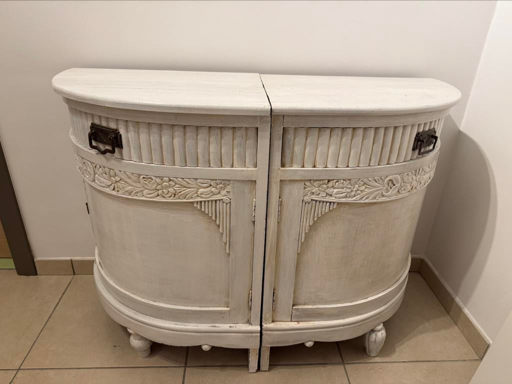 Meuble antiquaire très ancien bon état, Enlèvement, Comme neuf