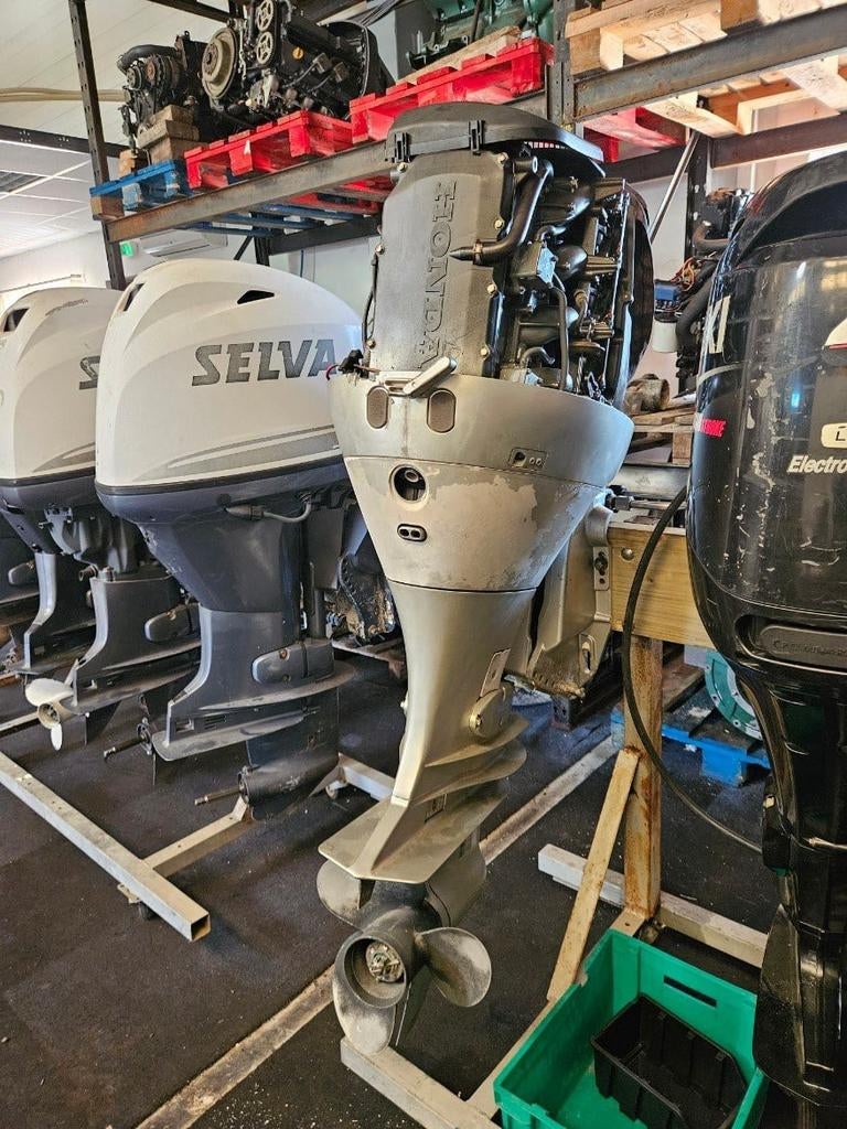 Débarrasse / rachète moteurs Hors-bord, Enlèvement