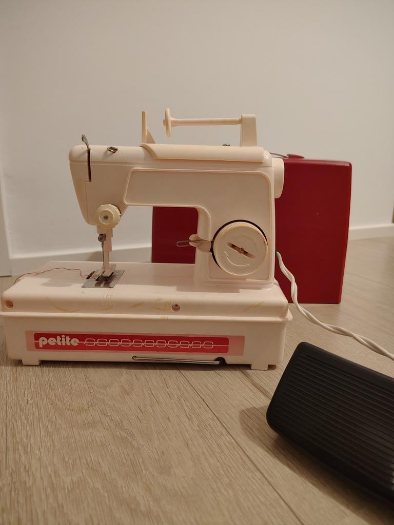 Naaimachine kinderen, Hobby en Vrije tijd, Ophalen of Verzenden, Naaimachine