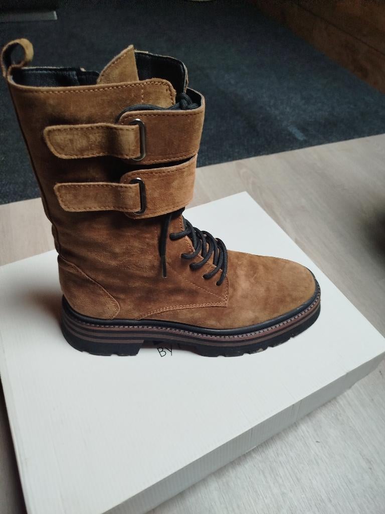 Laarsjes, Bruin, Lili, Lage of Enkellaarzen, Nieuw