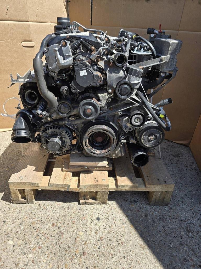 Moteur 646821 Complet MERCEDES-BENZ E-CLASS, Envoi, Utilisé, Daihatsu
