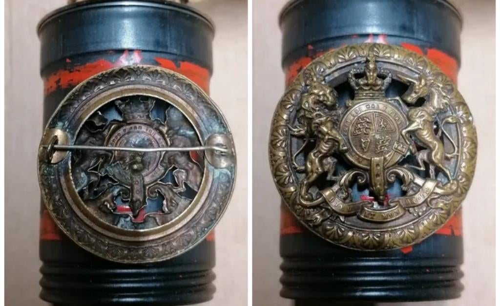 Broche honi soit qui mal y pense militaire Anglais WW2 WW1, Collections, Envoi