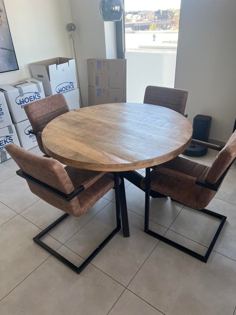 Mango houten tafel 115cm + 4 stoelen, Enlèvement, Comme neuf