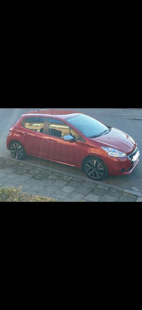 Peugeot 208 1.0 essence 68ch, Autos, Rouge, Euro 5, Achat, 50 kW