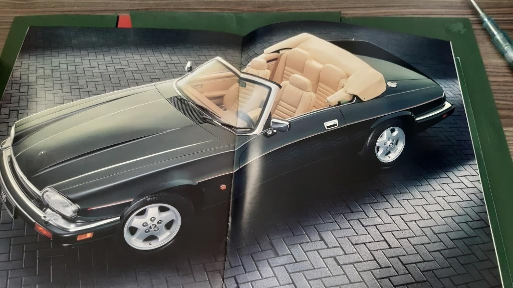 Auto folders van Jaguar en prijslijst van  1994., Enlèvement, Comme neuf, Autres marques