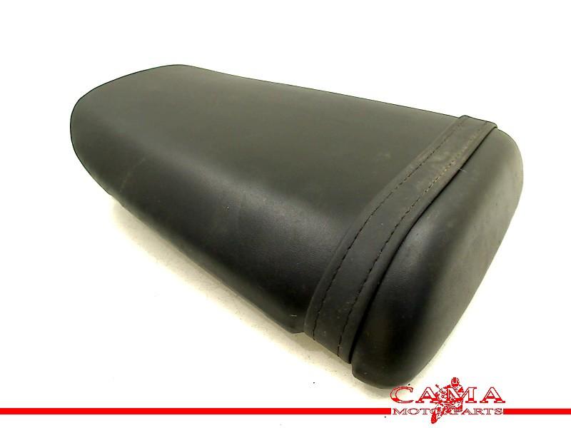 SIEGE ARRIÈRE Honda, Dhr. S. di Majo, Utilisé, Info@cama-motorparts.nl, P.J. Troelstraweg 8 8
3144 CX  MAASSLUIS, NL