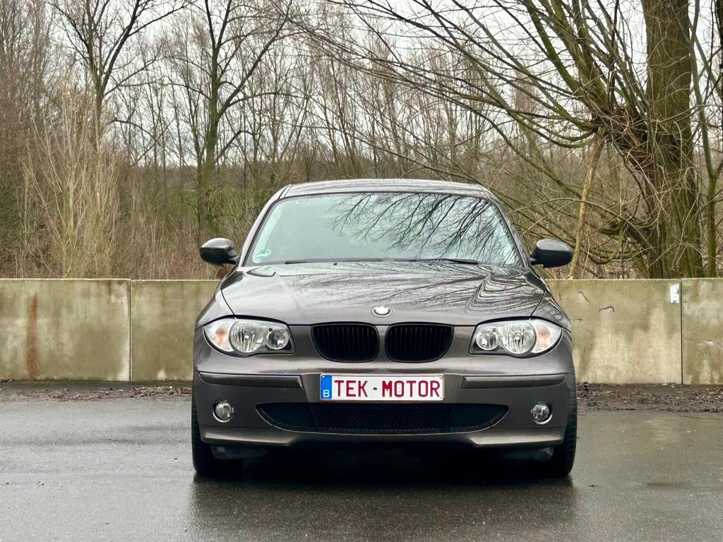 BMW 116I M-PAKKET BENZINE, GEKEURD, ZETELVERWAMING, Auto's, 1596 cc, 1 Reeks, Adaptieve lichten, 5 deurs