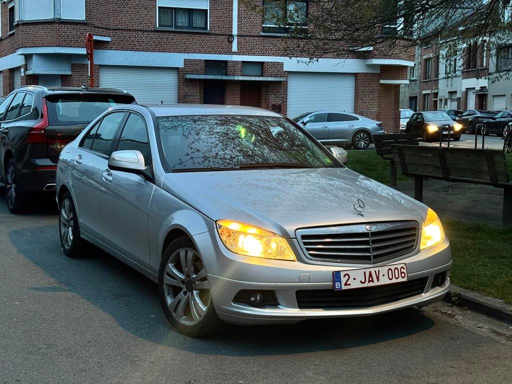 Mercedes Cklasse, Auto-onderdelen, Ophalen