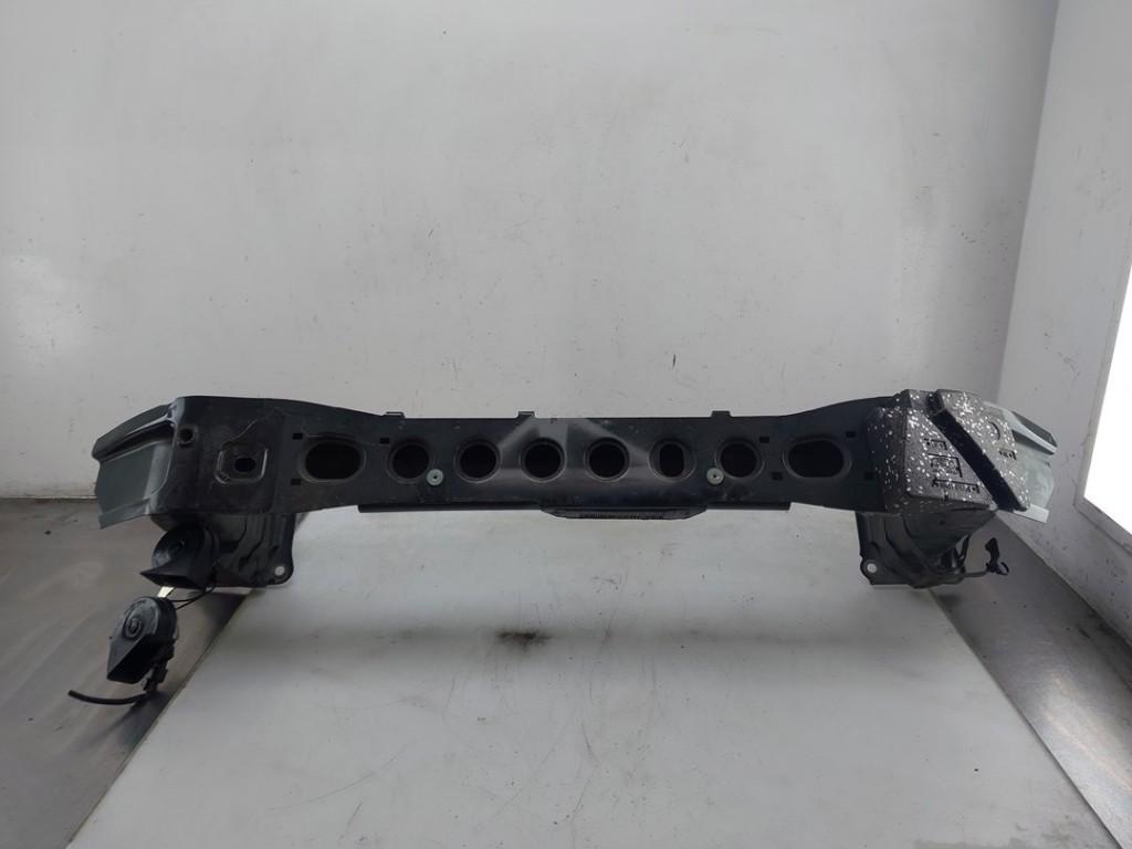 CADRE DE PARE-CHOCS AVANT Ford Focus 3 (|1859725|), Henry-Ford-Straße  1
50735  Köln, DE, Ford-Werke GmbH, Kunden@ford.com, Ford