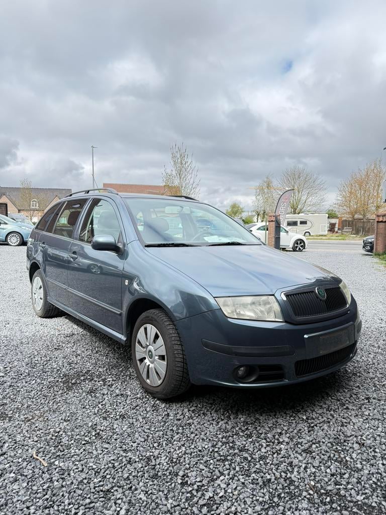 Skoda oktavia 1.4 tdi, Auto's, Skoda, Voorwielaandrijving, Stof, Zwart, Zwart