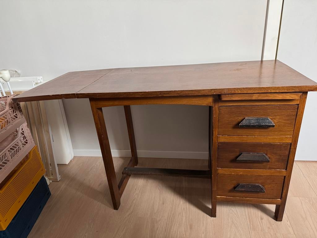 Houten kinderbureau, Kinderen en Baby's, Ophalen, Gebruikt, Overige typen