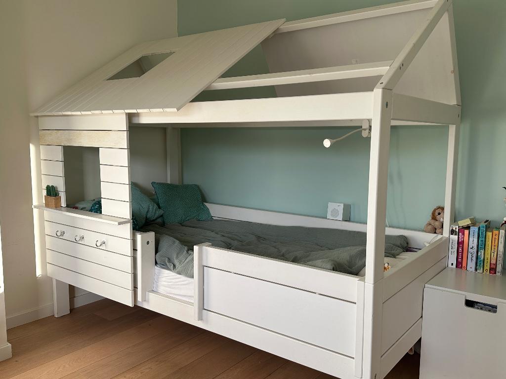 bed LIFE TIME boomhut, Kinderen en Baby's, Kinderkamer | Bedden, Gebruikt, 180 cm of meer, 85 tot 100 cm, Lattenbodem, Matras