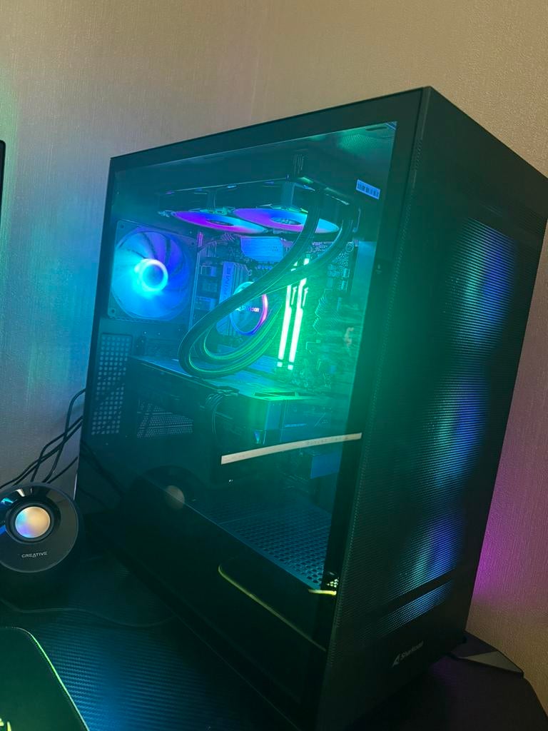 High-end Gaming PC Setup - RTX 4070, Ryzen5 7600, Enlèvement ou Envoi, Comme neuf, Gaming