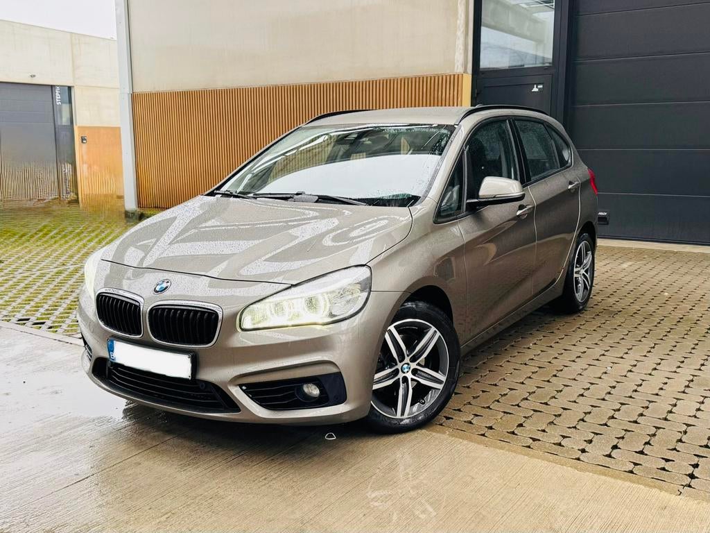 BMW 218da Active Tourer Automaat, Auto's, BMW, Automaat, Bruin, Bedrijf, Euro 6