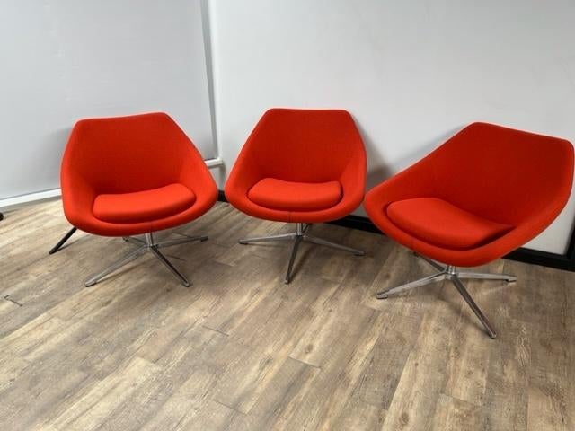Allermuir fauteuil A640 (rood/oranje), Huis en Inrichting, Ophalen, Rood