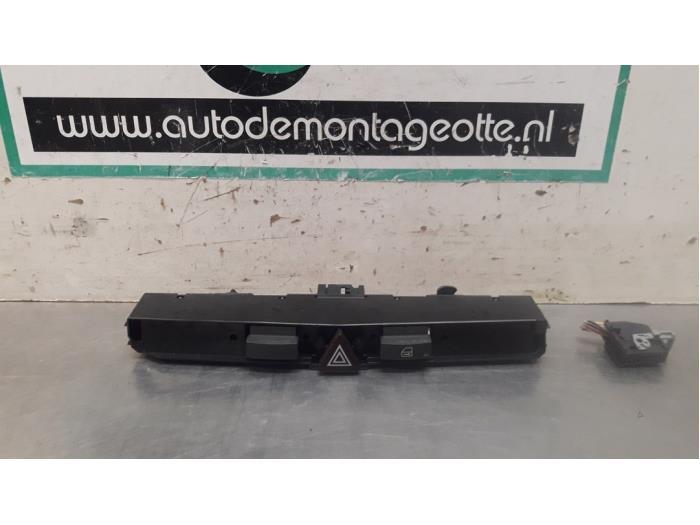 Commutateur éclairage d'urgence d'un Opel Astra (Astra H 04, -, Opel, 3 mois de garantie, Utilisé