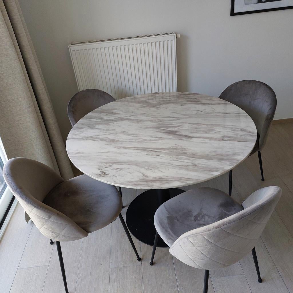 Ronde tafel en 4 stoelen, Huis en Inrichting, Tafels | Eettafels, Ophalen
