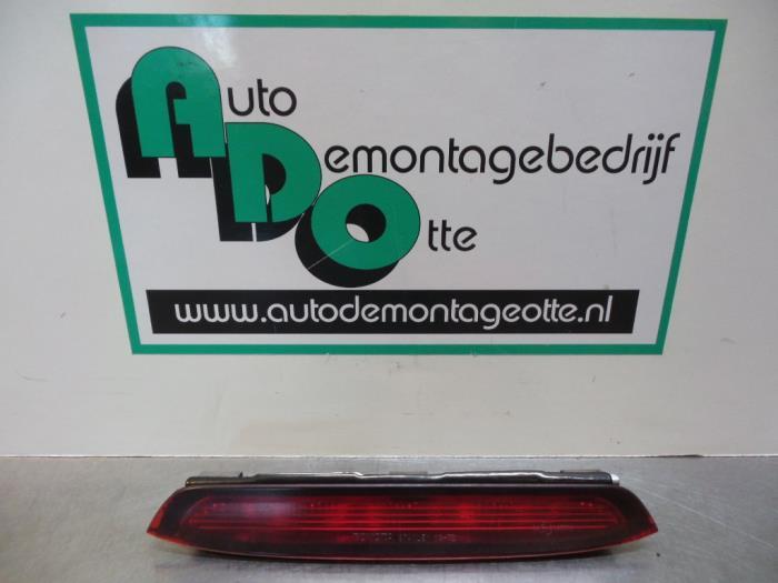 Feu de freinage supplémentaire centre d'un Toyota Corolla V, -, Toyota, Utilisé, -