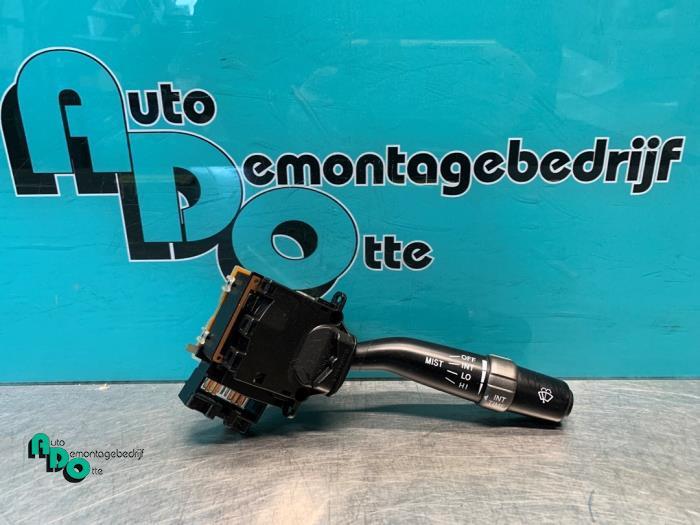 Commutateur essuie-glace d'un Lexus IS 200 (IS 200 99-), -, 3 mois de garantie, Lexus, Utilisé