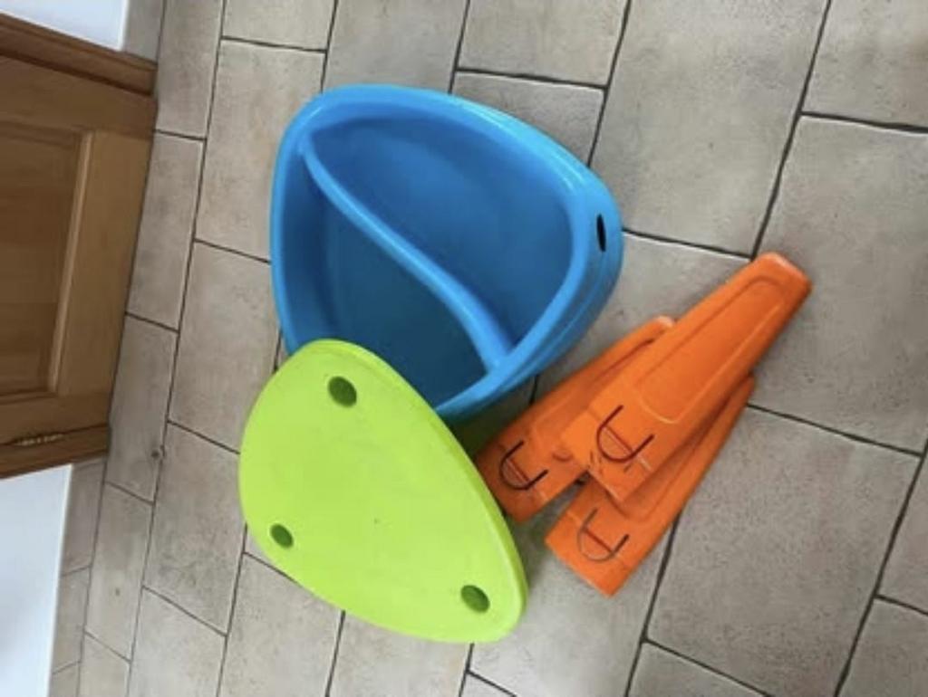 Feber table de jeu/eau, Ophalen, Zo goed als nieuw