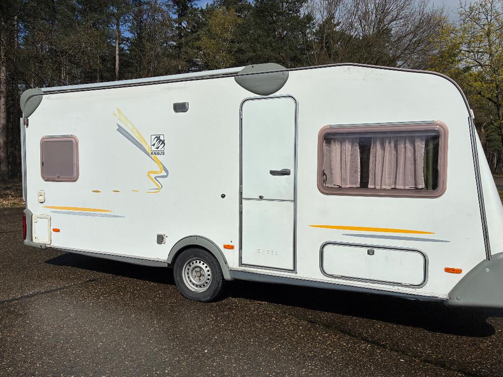 Knaus voortent 2002, Standaardzit, 75 kg, Lengtebed, Particulier