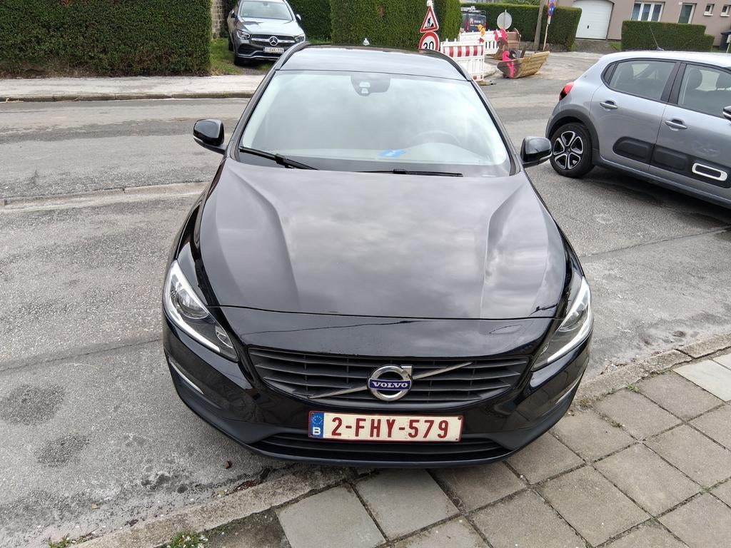 Volvo V60 2018  2.0L diesel, Autos, Achat, Euro 6, Noir, 5 portes
