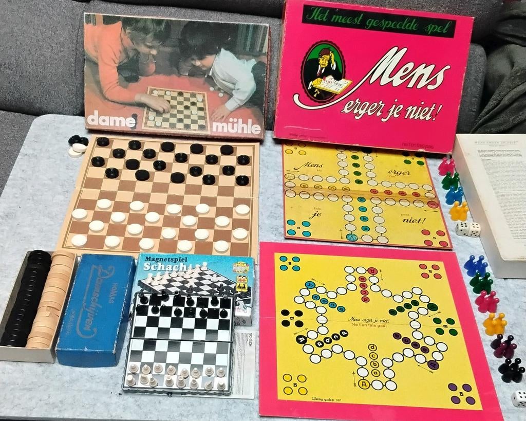 Jeux de société vintage : classiques, échecs, échecs, mec, t, Hobby & Loisirs créatifs, Jeux de société | Autre, Enlèvement ou Envoi