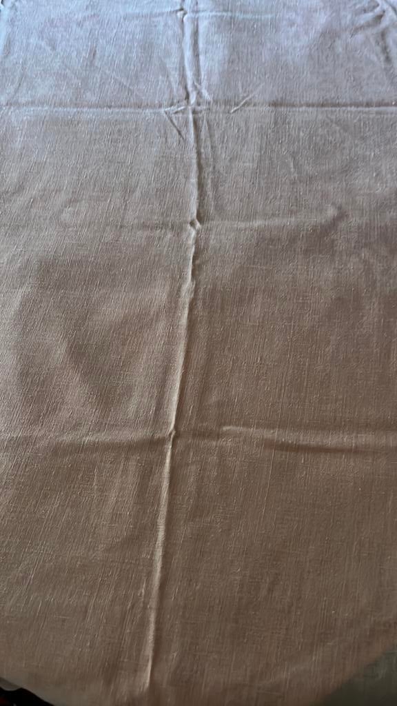 Nappe ovale en forme de saumon, Enlèvement, Comme neuf, Ovale